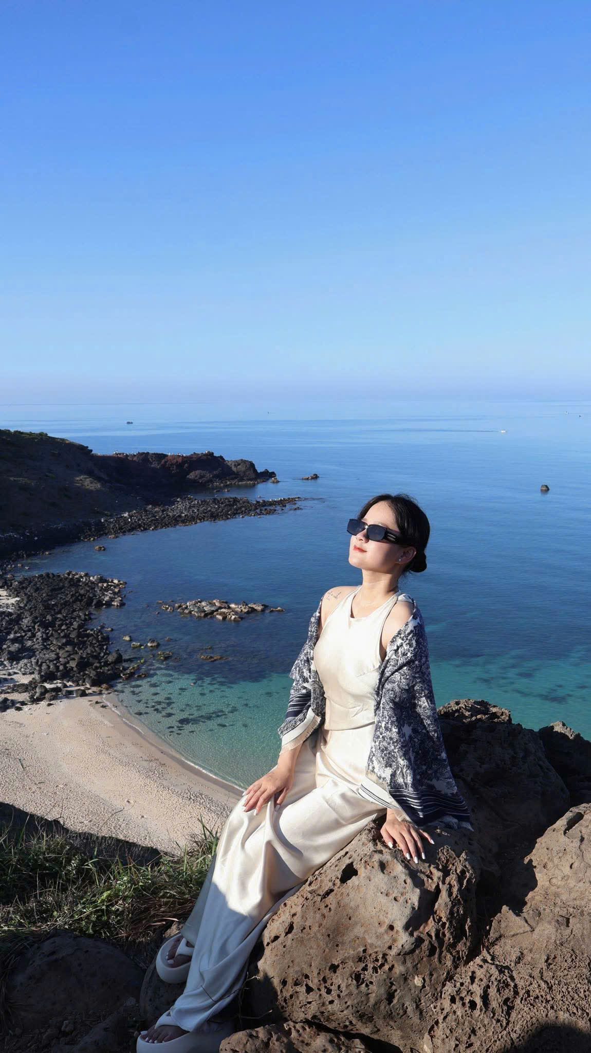 Cột Cờ Phú Quý - Toàn Cảnh Đảo Từ Trên Cao